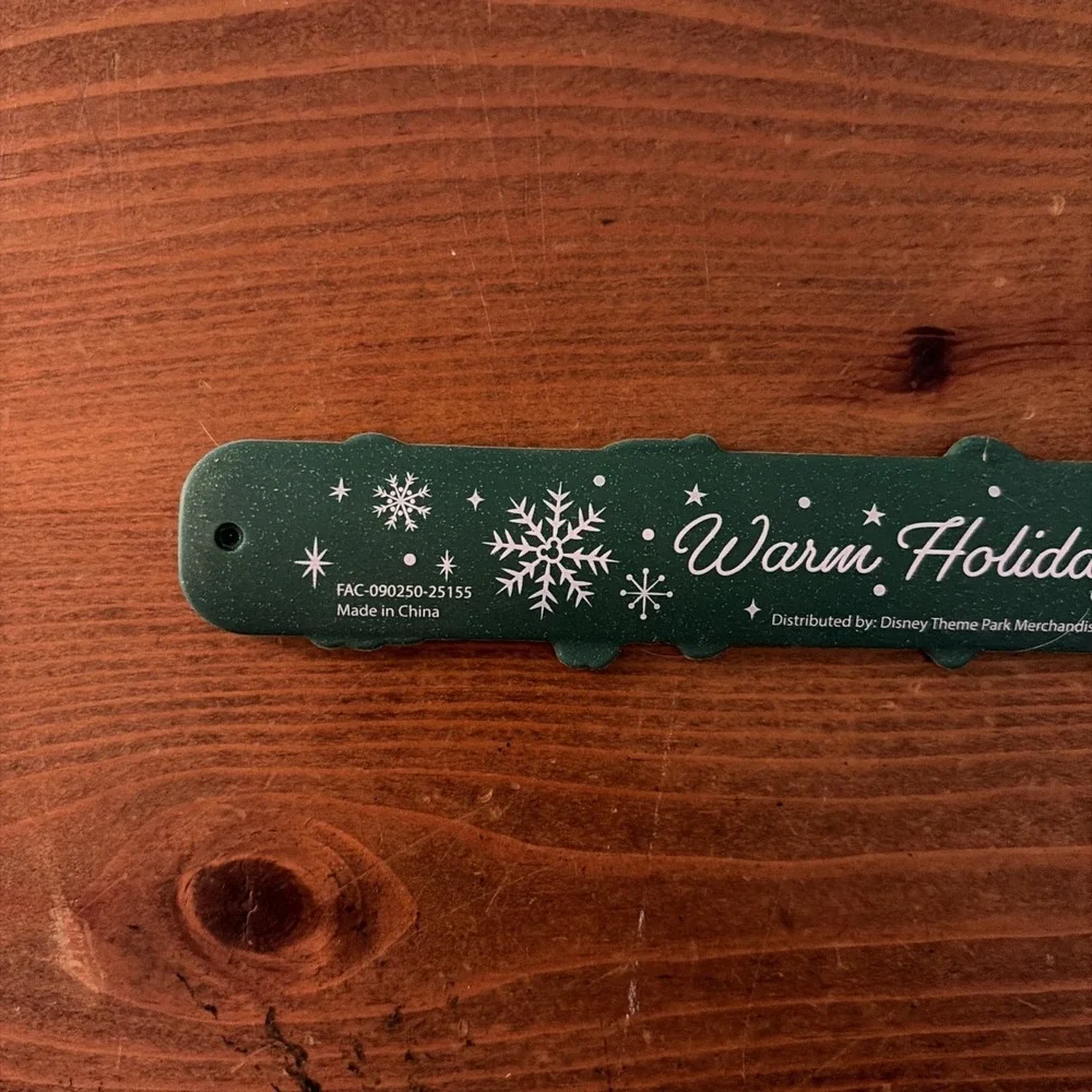 DISNEY CHRISTMAS‎ GREEN HOLIDAY SLAP BRACELET